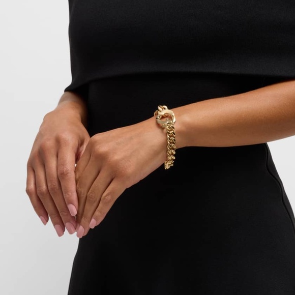 Givenchy Gold G Chain Bracelet - NEW WITH TAGS - Picture 3 of 16